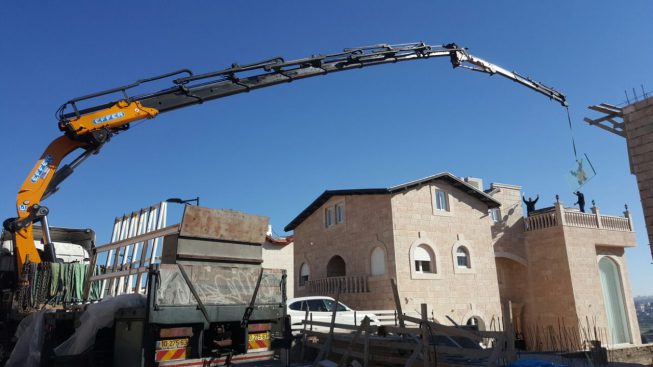 הובלות מנוף במרכז